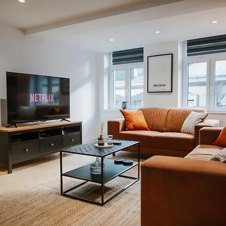 Bella Casa - Spacieux Triplex Au Centre Historique De Apartman Liège