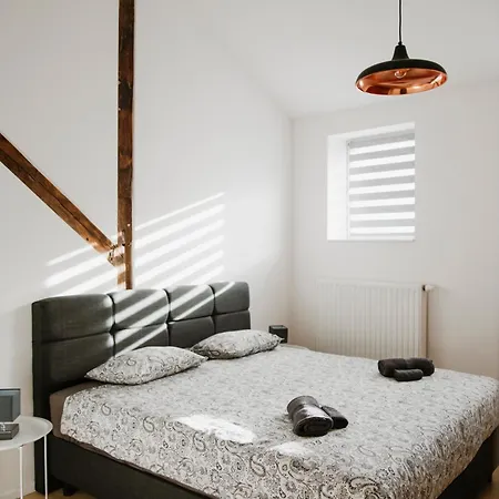 Apartman Bella Casa - Spacieux Triplex Au Centre Historique De Liège