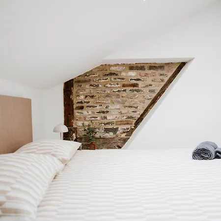 Bella Casa - Spacieux Triplex Au Centre Historique De Apartman